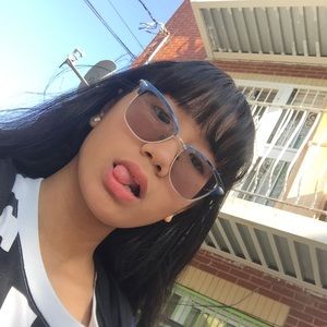 Meet your Posher, Tenzin